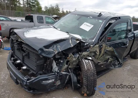 2018 GMC Sierra 1500 Sle z USA, uszkodzony, nr VIN 1GTV2MEC3JZ301255